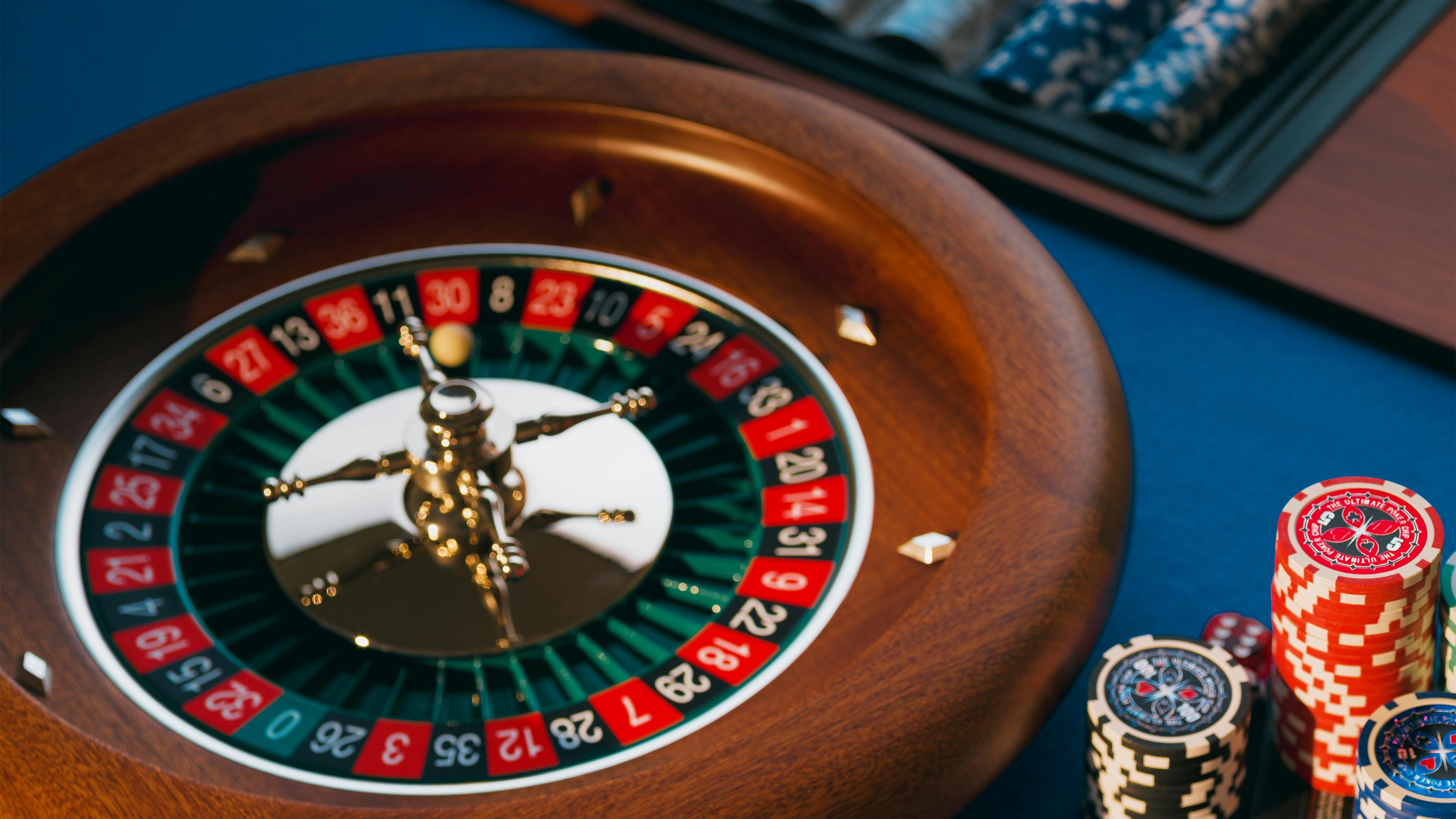 9apiso slot game mobile interface showing reel titles for Filipino players
